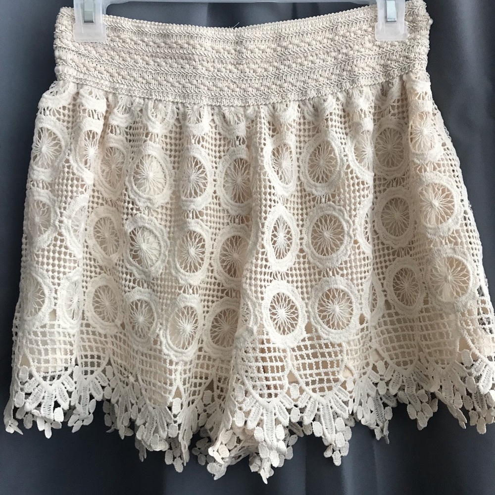 Stella Luce crochet lace shorts, size L